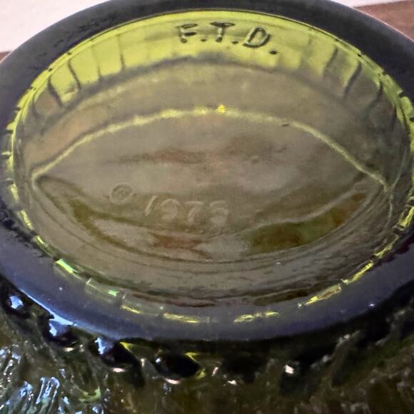 Vintage 1975 FTD "Moss" Glass Bowl - Mid-Century Modern Vibe - Picture 3 of 9